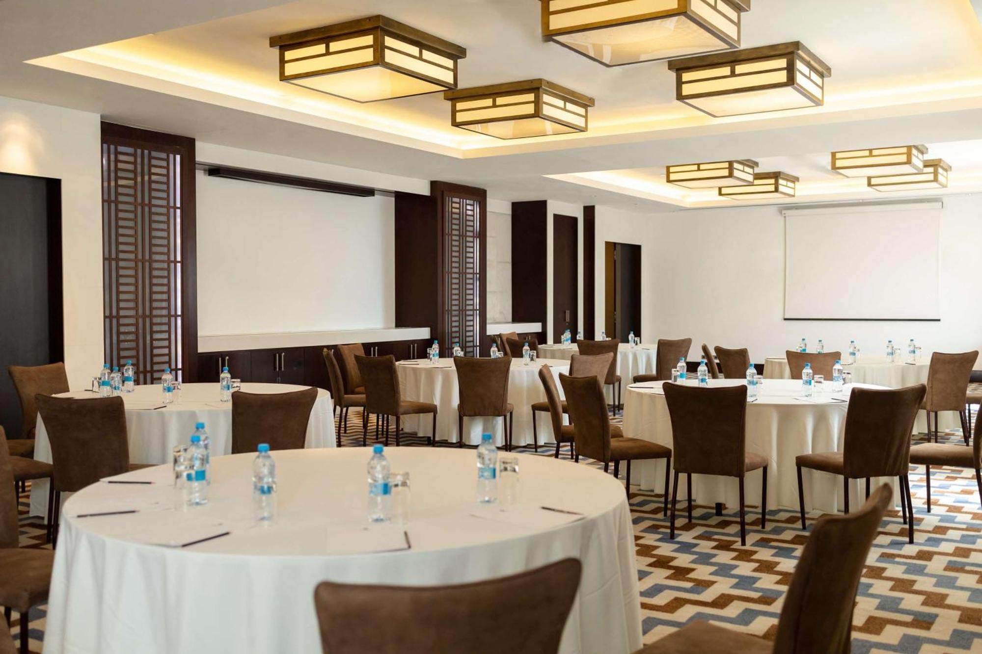 Hyatt Regency Dushanbe Exterior photo